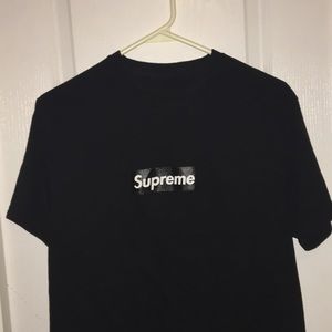 Black Supreme box logo tee